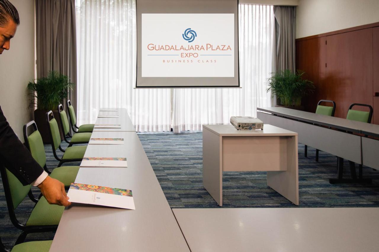 Hotel Guadalajara Plaza Expo Buitenkant foto